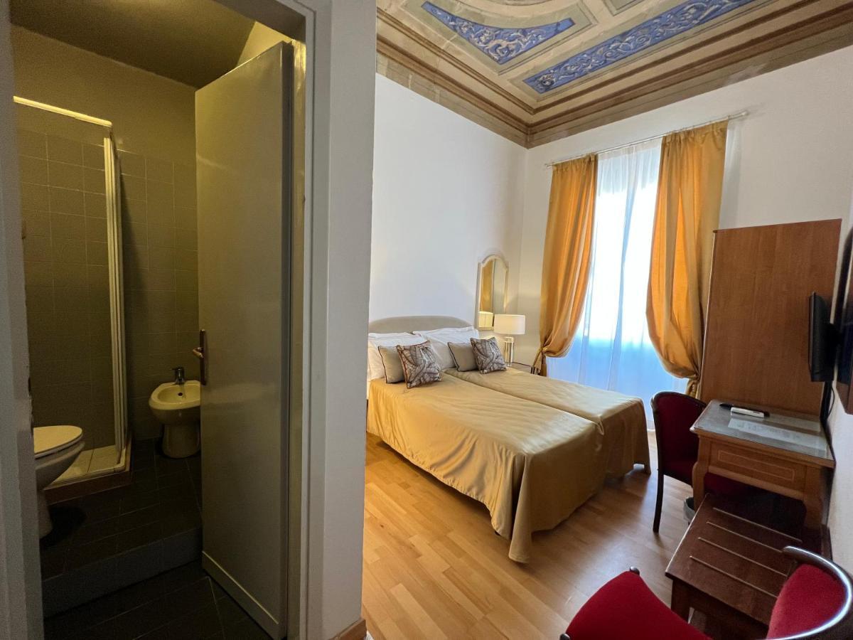Villani 2* Firenze